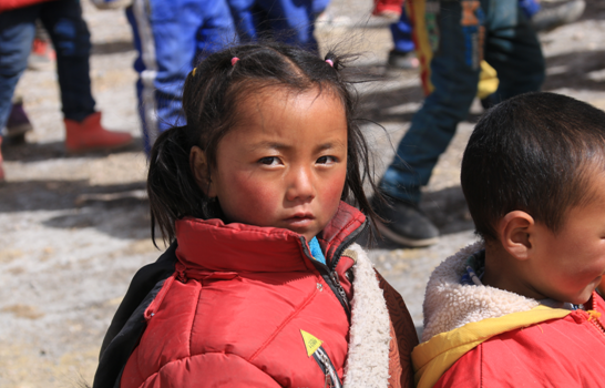 藏人纯洁儿童VS内地逗比少年(图4)